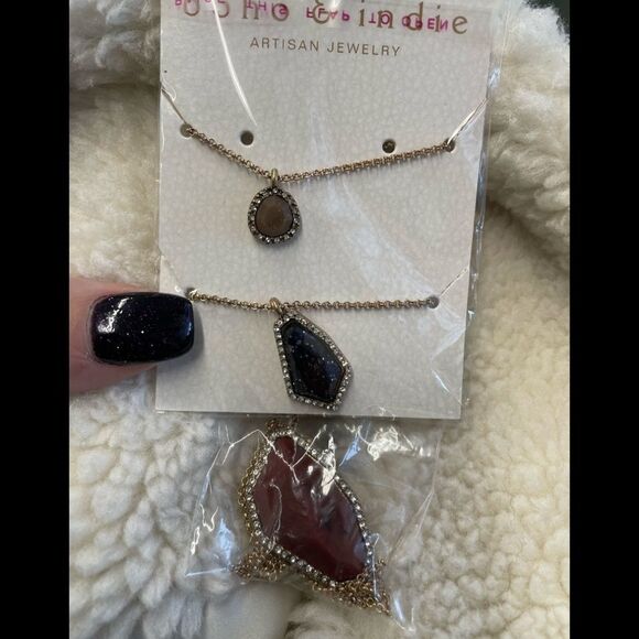 Gorgeous Layered Geometric Necklace - Picture 1 of 5
